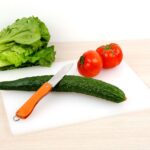 GOMINIMO Plastic Kitchen Anti-Noise Chopping Knife Chopping Board White - Image 3
